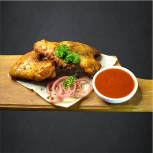 Крылья с соусом чураско