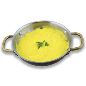 Жаренные яйца в сливочном масле