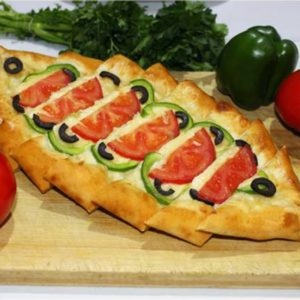 Pide calzone with chicken