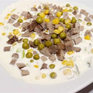 Meat salad with yogurt