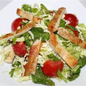 Spring salad with chicken