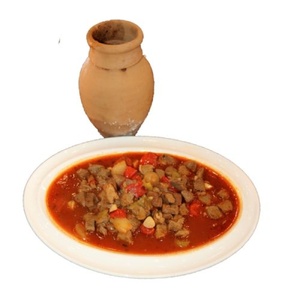 Braised chicken in a pot