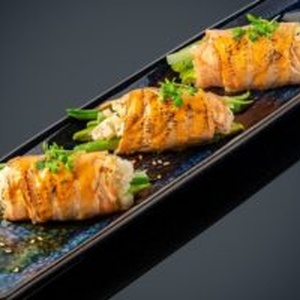 Мини-ролл в лососе