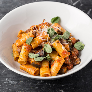 Rigatoni with lamb, eggplant and tomato sauce