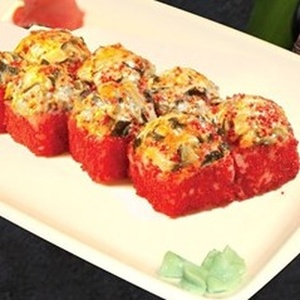 Baked roll with salmon and eel