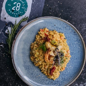 Pasta Orzo with seafood